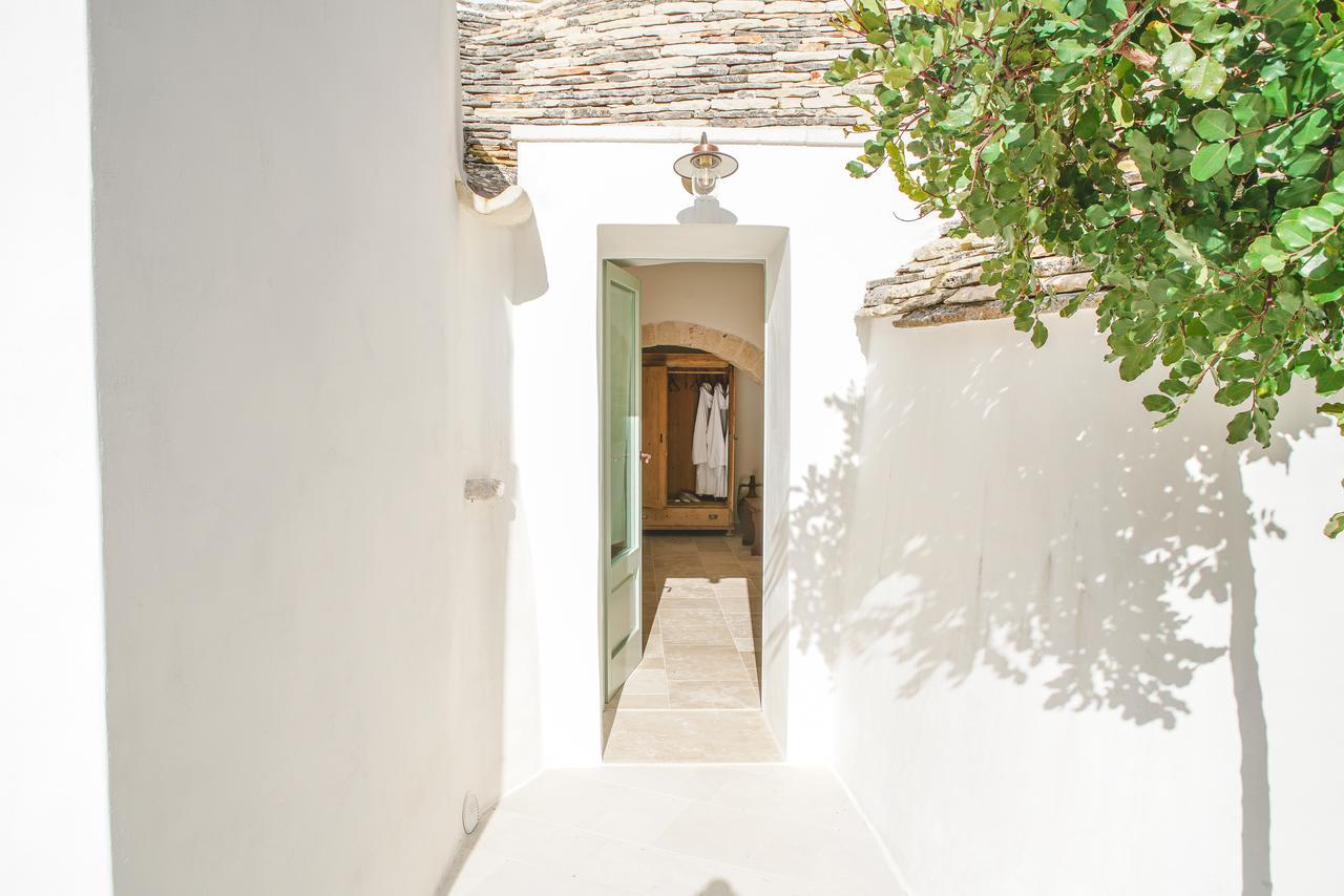 Bed and Breakfast Trullo Essenza-Trulli Anti Charme & Relax Alberobello Exterior foto